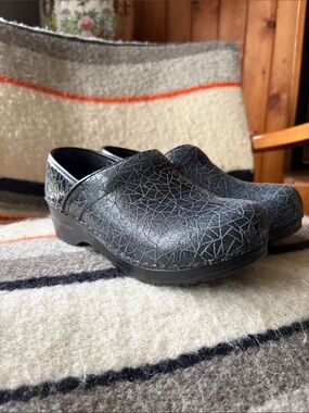 Sanita Leather Clog 37